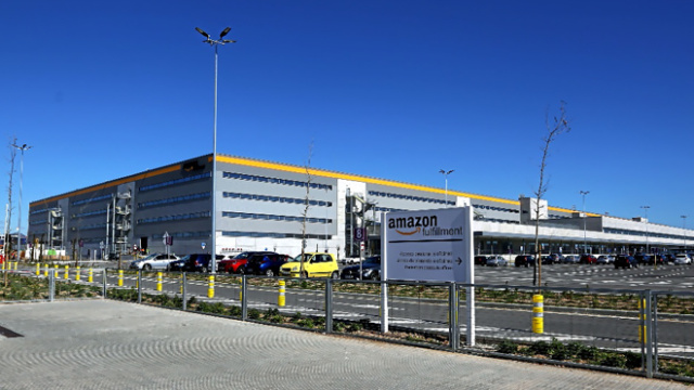 NAVE LOGÍSTICA EES2 DE AMAZON