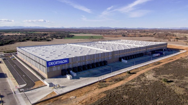 CENTRO DE APROVISIONAMIENTO DECATHLON LEÓN