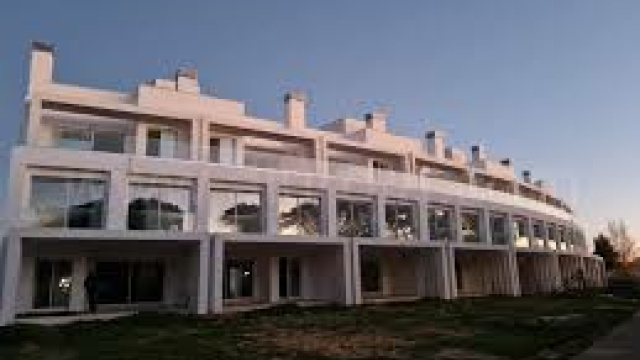 COSTA BALLENA. FASE I (68 vdas)