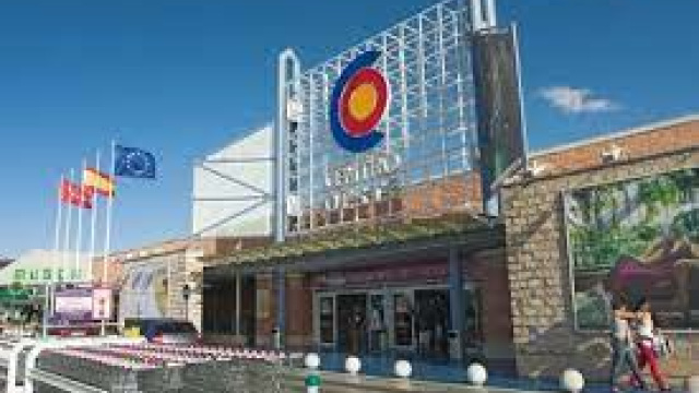 CENTRO COMERCIAL CENTRO OESTE