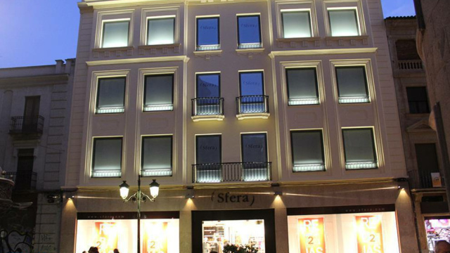 EDIFICIO PAREDES