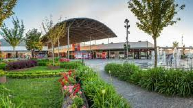 Fashion Outlet (Megapark)