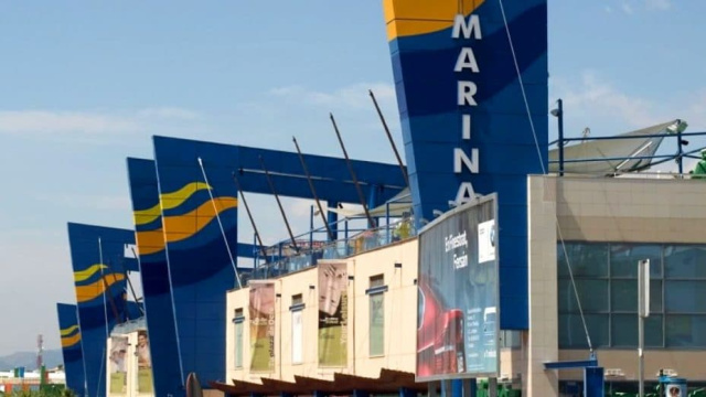 Centro Comercial La Marina