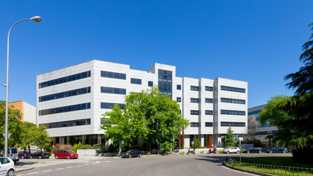 Edificio Plaza Cronos, 1